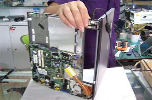 九宮格專注中小企業(yè)網(wǎng)絡(luò)營銷，攜手蜀興創(chuàng)電腦技術(shù)服務(wù)公司共拓互聯(lián)網(wǎng)銷售新篇章